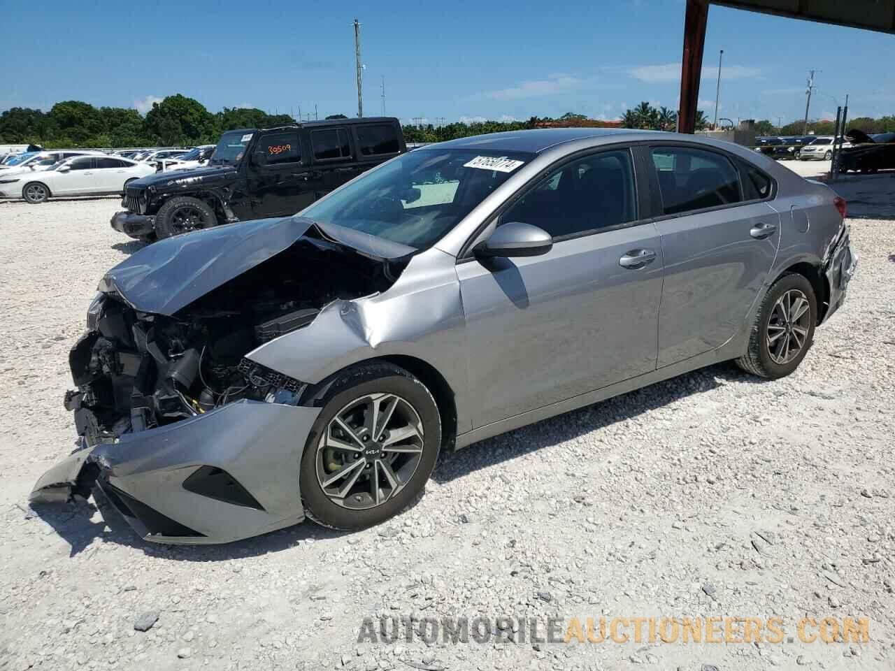 3KPF24AD8PE582962 KIA FORTE 2023