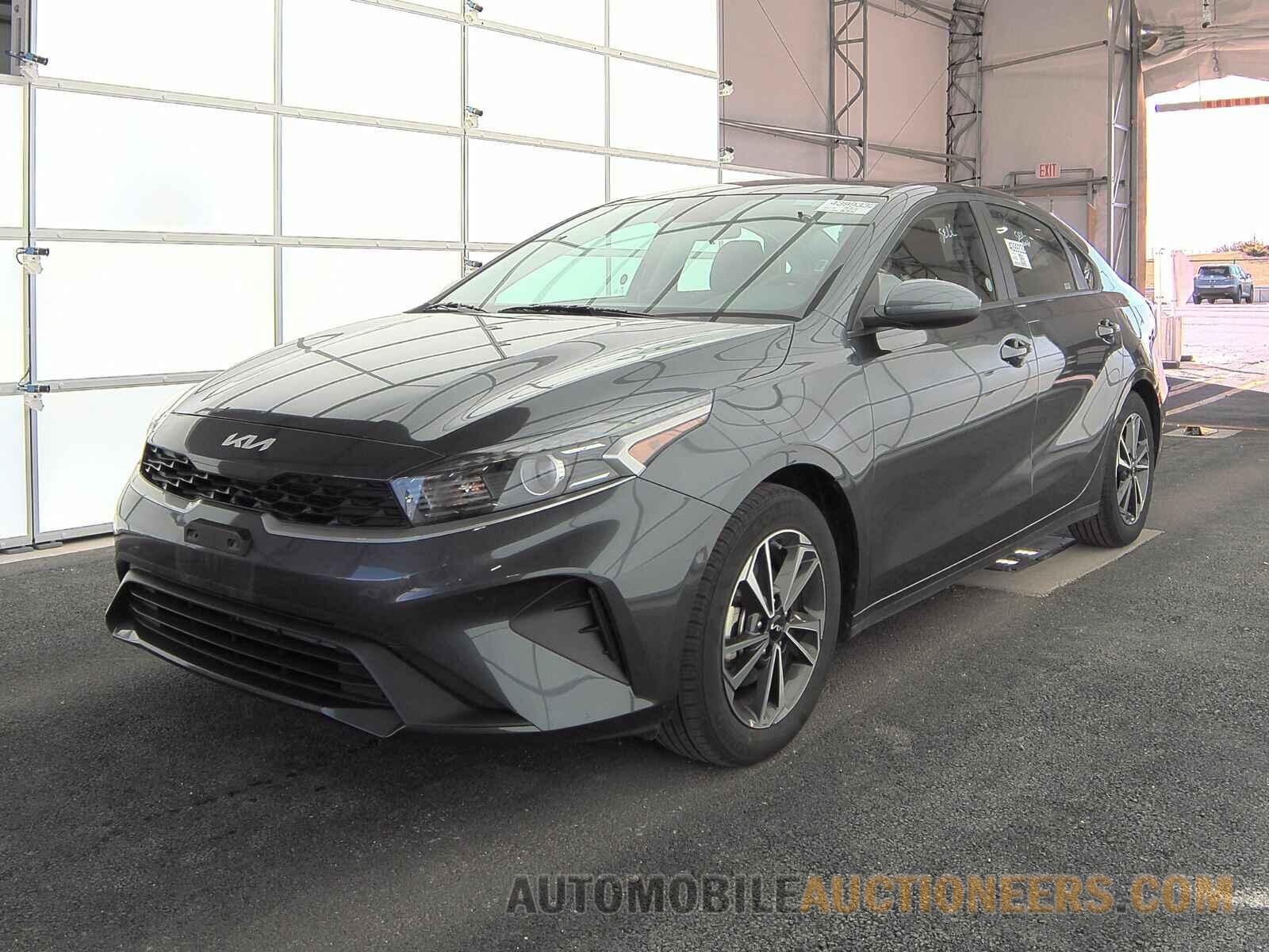 3KPF24AD8PE613918 Kia Forte 2023