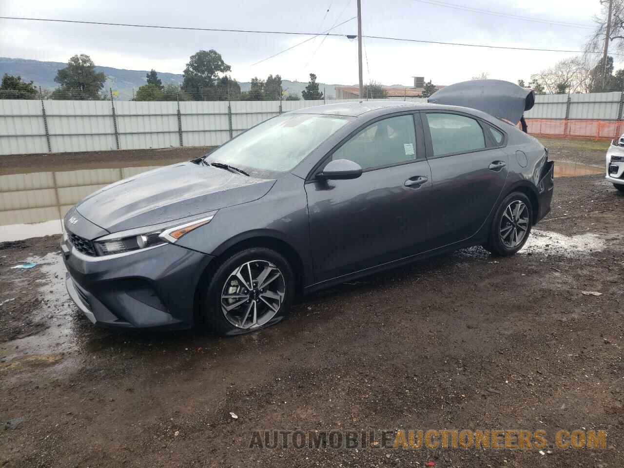 3KPF24AD8PE648605 KIA FORTE 2023