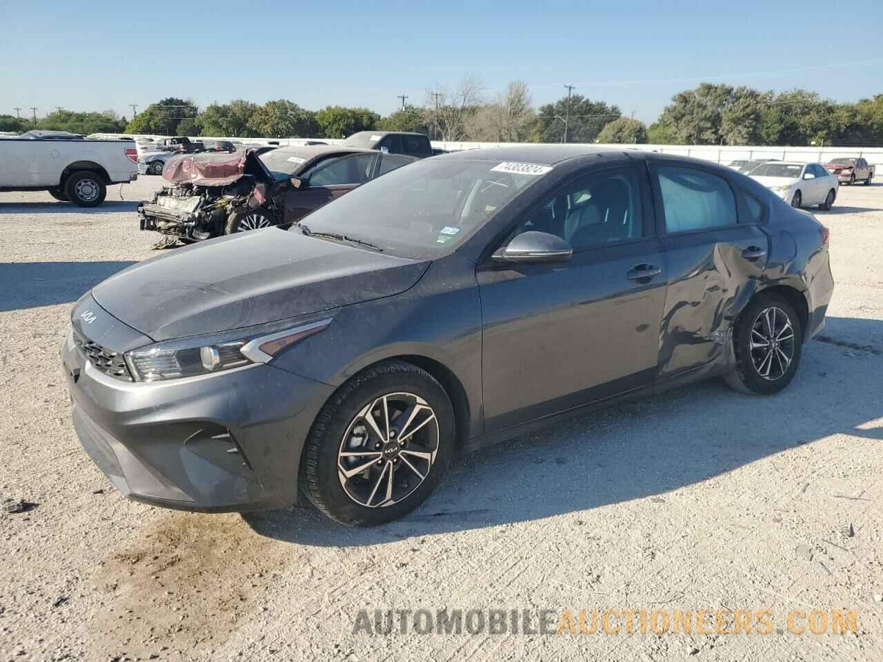 3KPF24AD8RE713097 KIA FORTE 2024