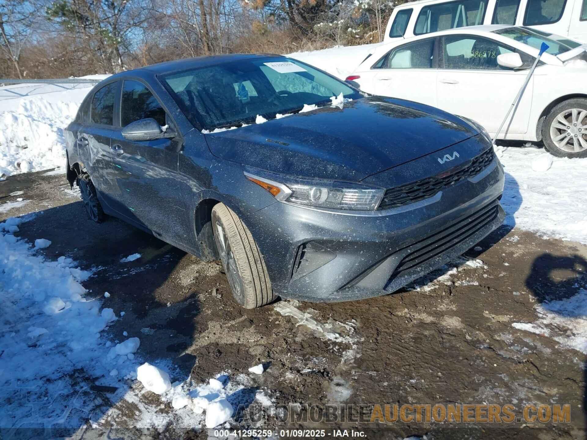 3KPF24AD8RE773123 KIA FORTE 2024