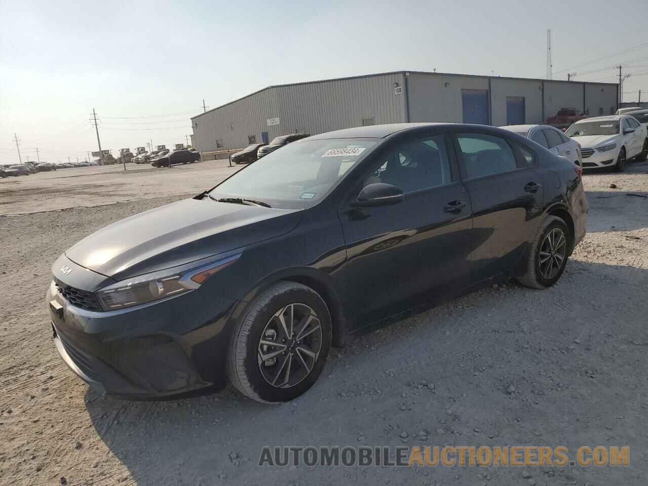 3KPF24AD8RE781108 KIA FORTE 2024