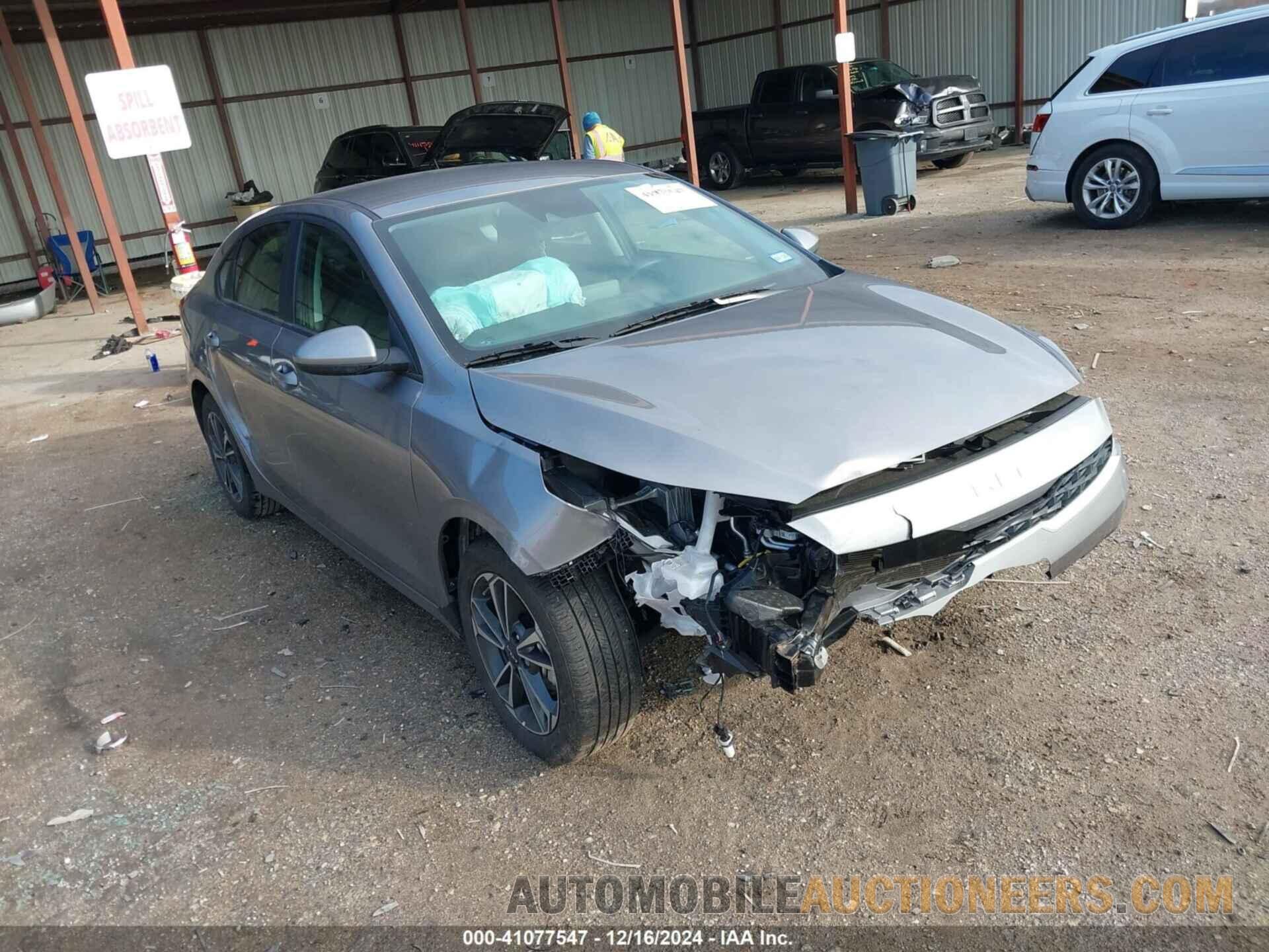 3KPF24AD8RE817055 KIA FORTE 2024