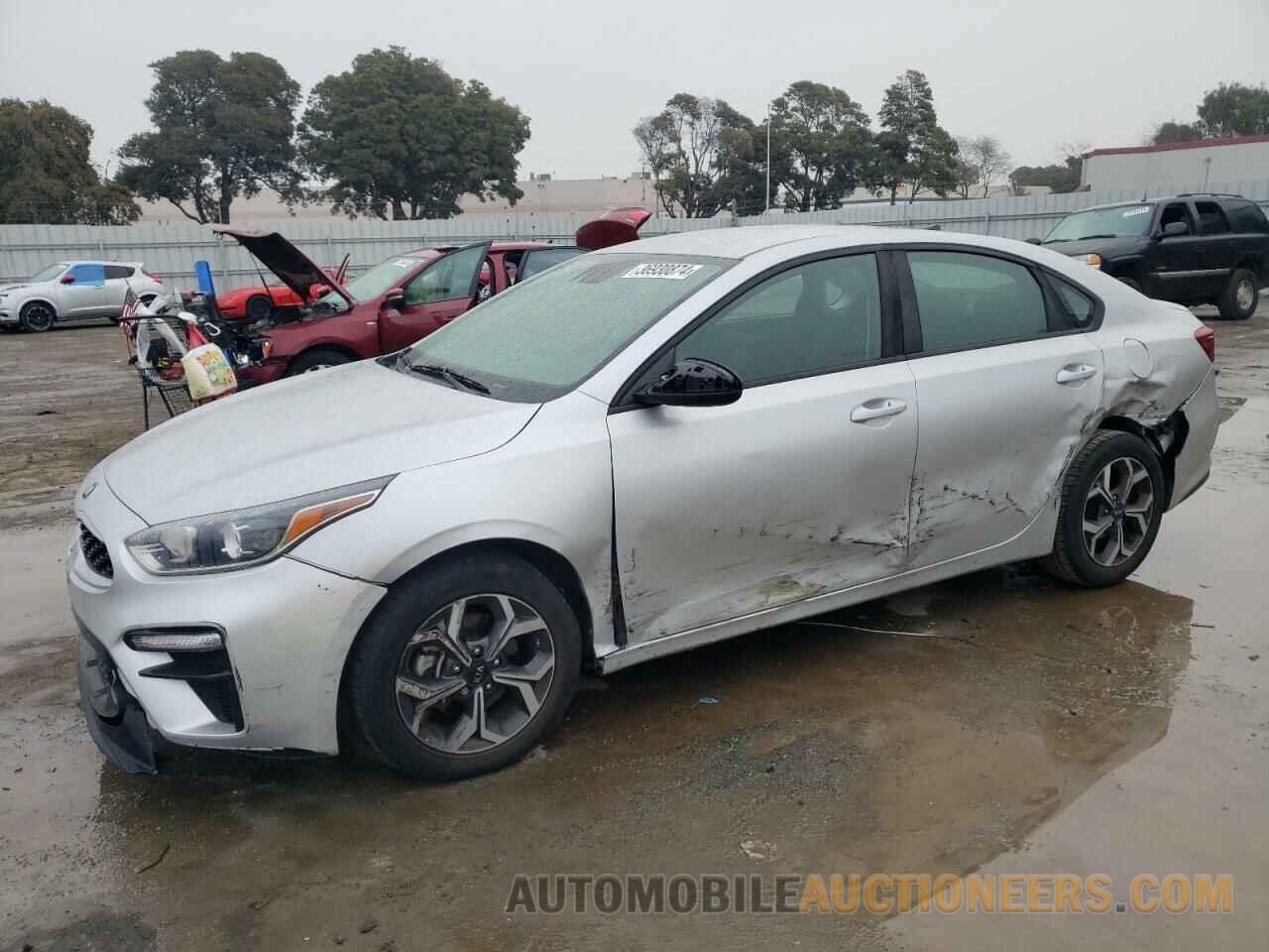 3KPF24AD9KE015605 KIA FORTE 2019