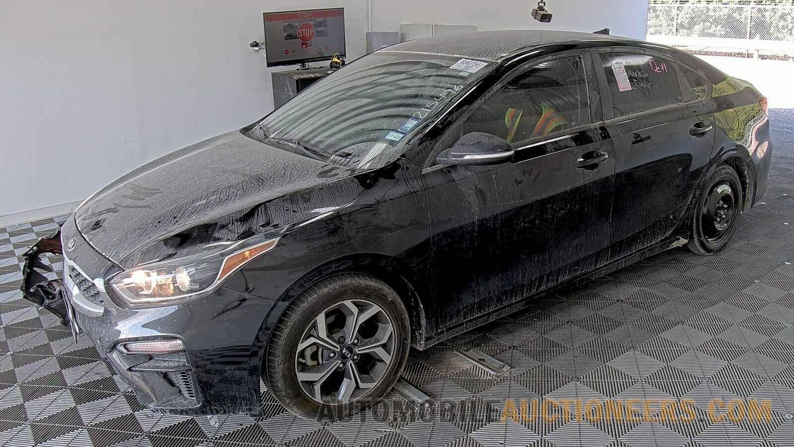 3KPF24AD9LE215496 Kia Forte 2020