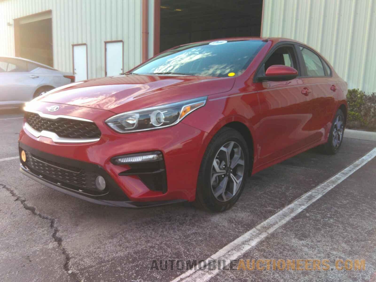 3KPF24AD9ME335073 Kia Forte 2021