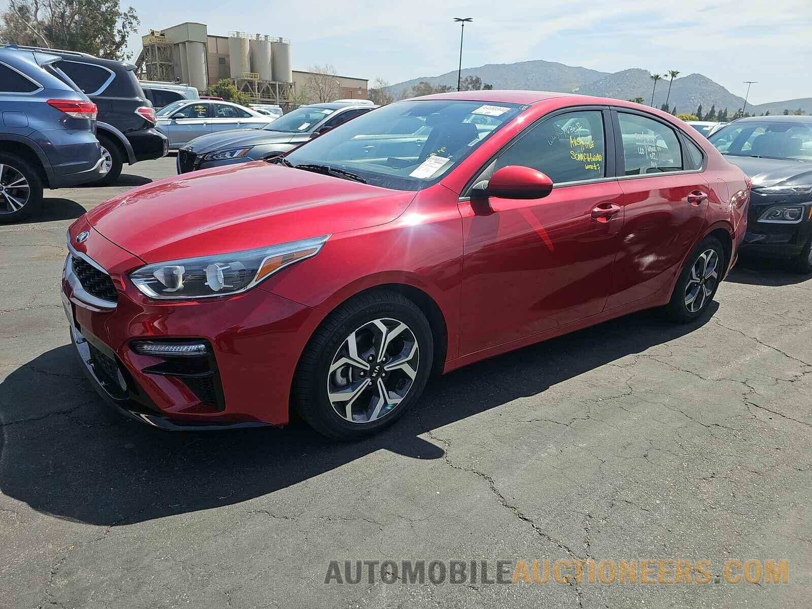 3KPF24AD9ME335316 Kia Forte 2021