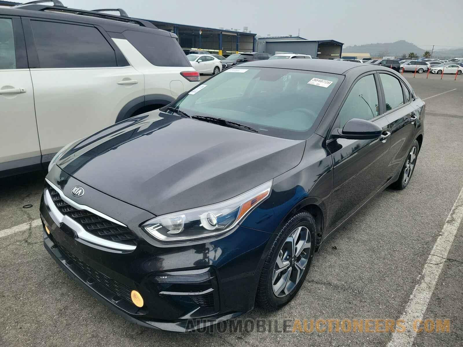 3KPF24AD9ME335915 Kia Forte 2021