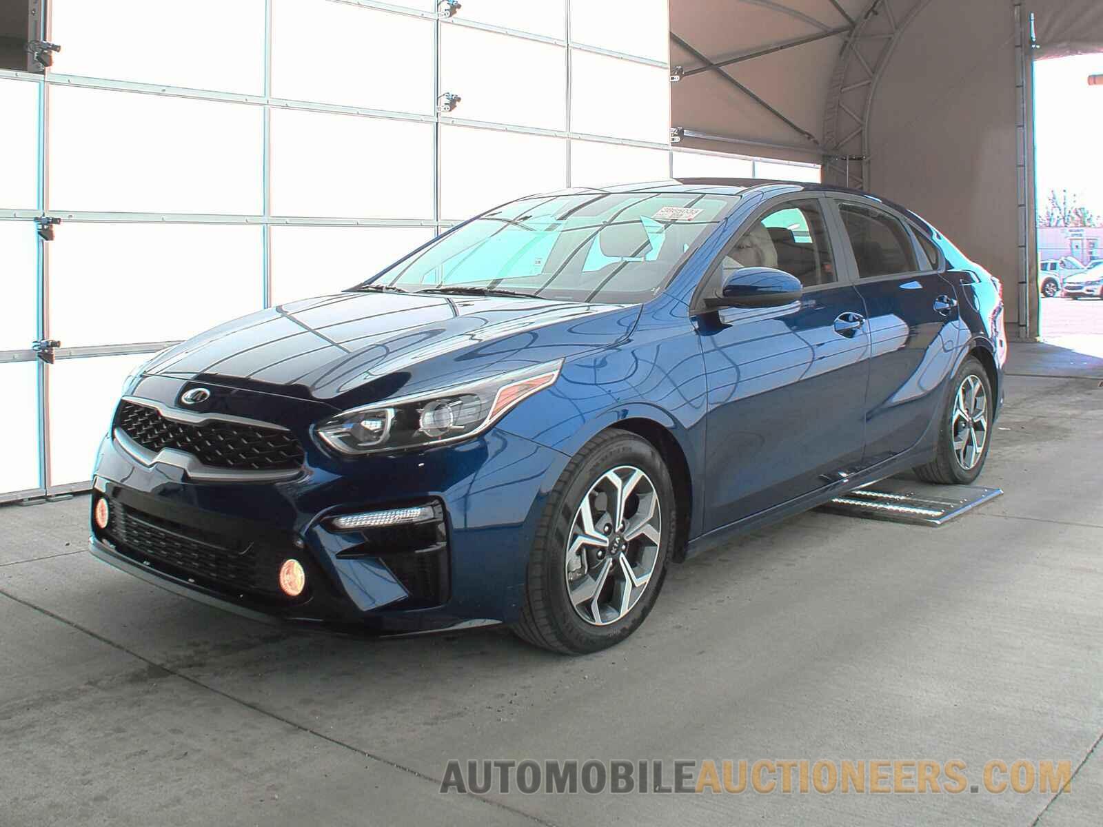 3KPF24AD9ME360149 Kia Forte 2021