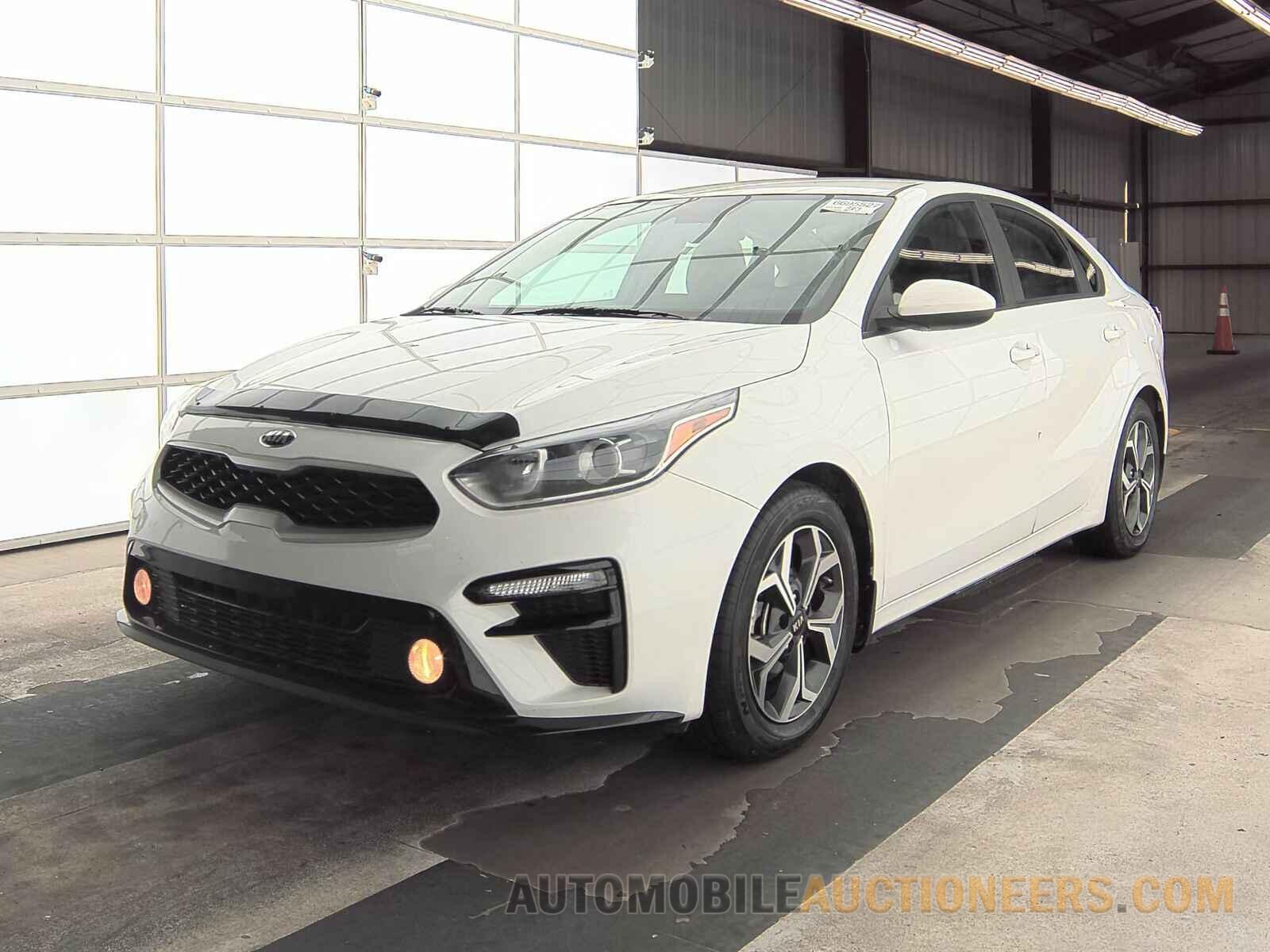 3KPF24AD9ME392020 Kia Forte 2021