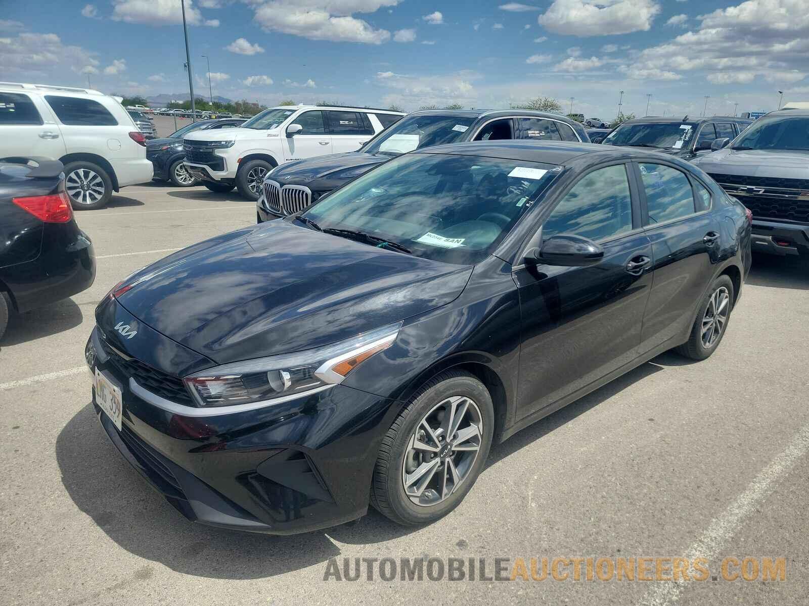 3KPF24AD9NE416365 Kia Forte 2022