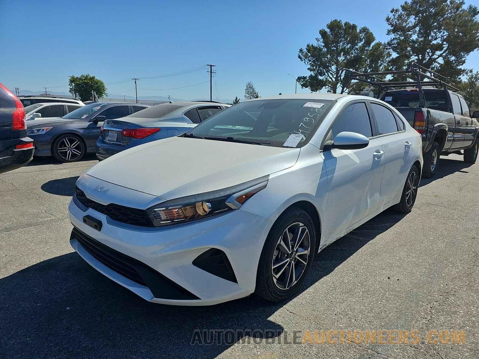 3KPF24AD9NE479580 Kia Forte 2022