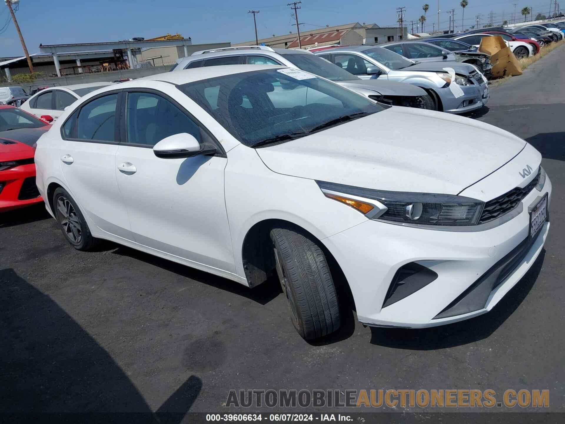 3KPF24AD9NE492605 KIA FORTE 2022