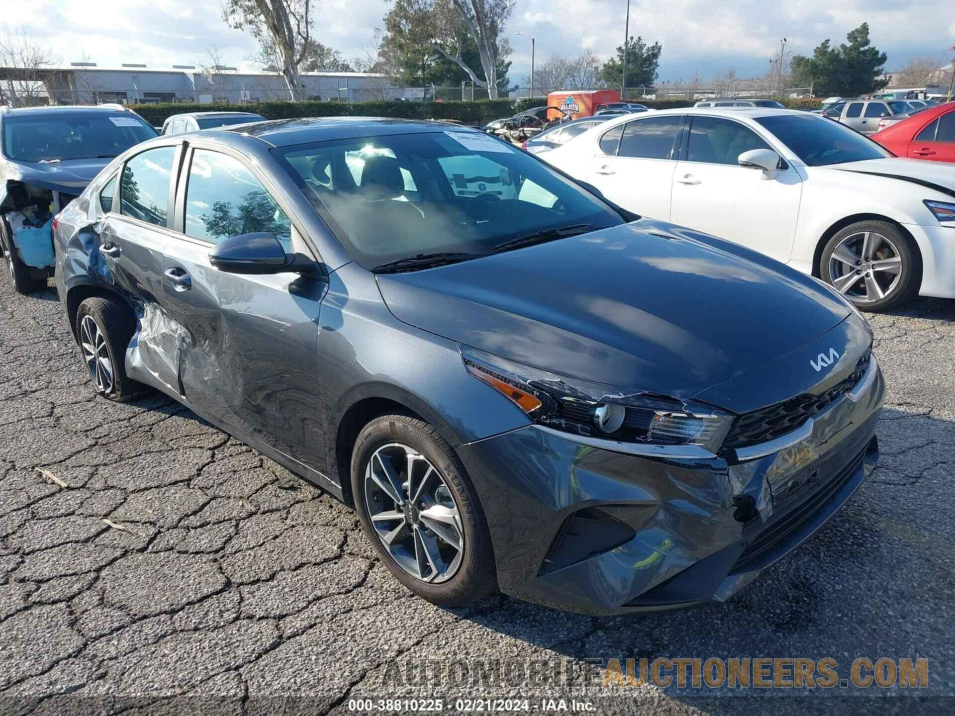 3KPF24AD9RE701377 KIA FORTE 2024