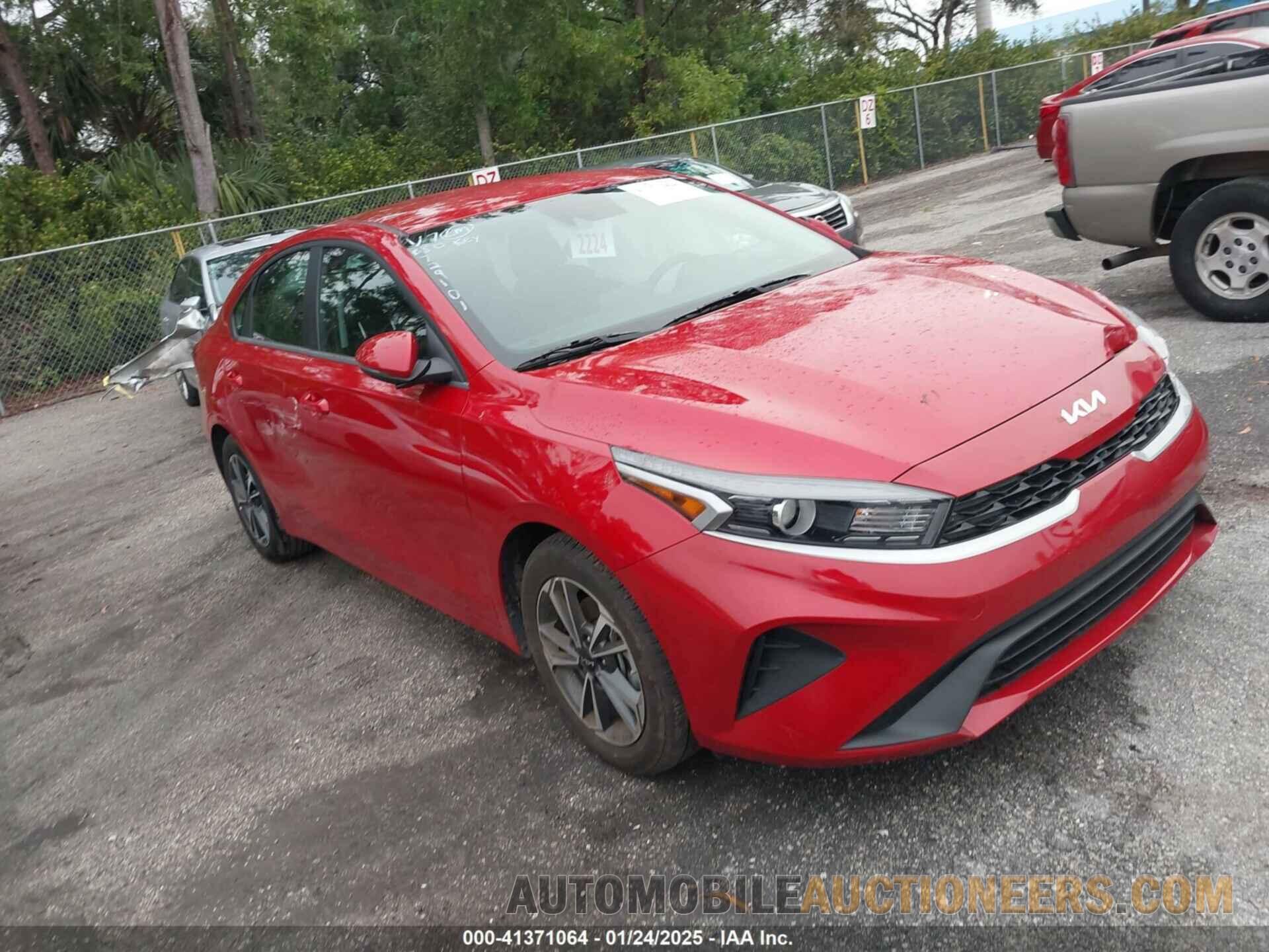 3KPF24AD9RE729101 KIA FORTE 2024