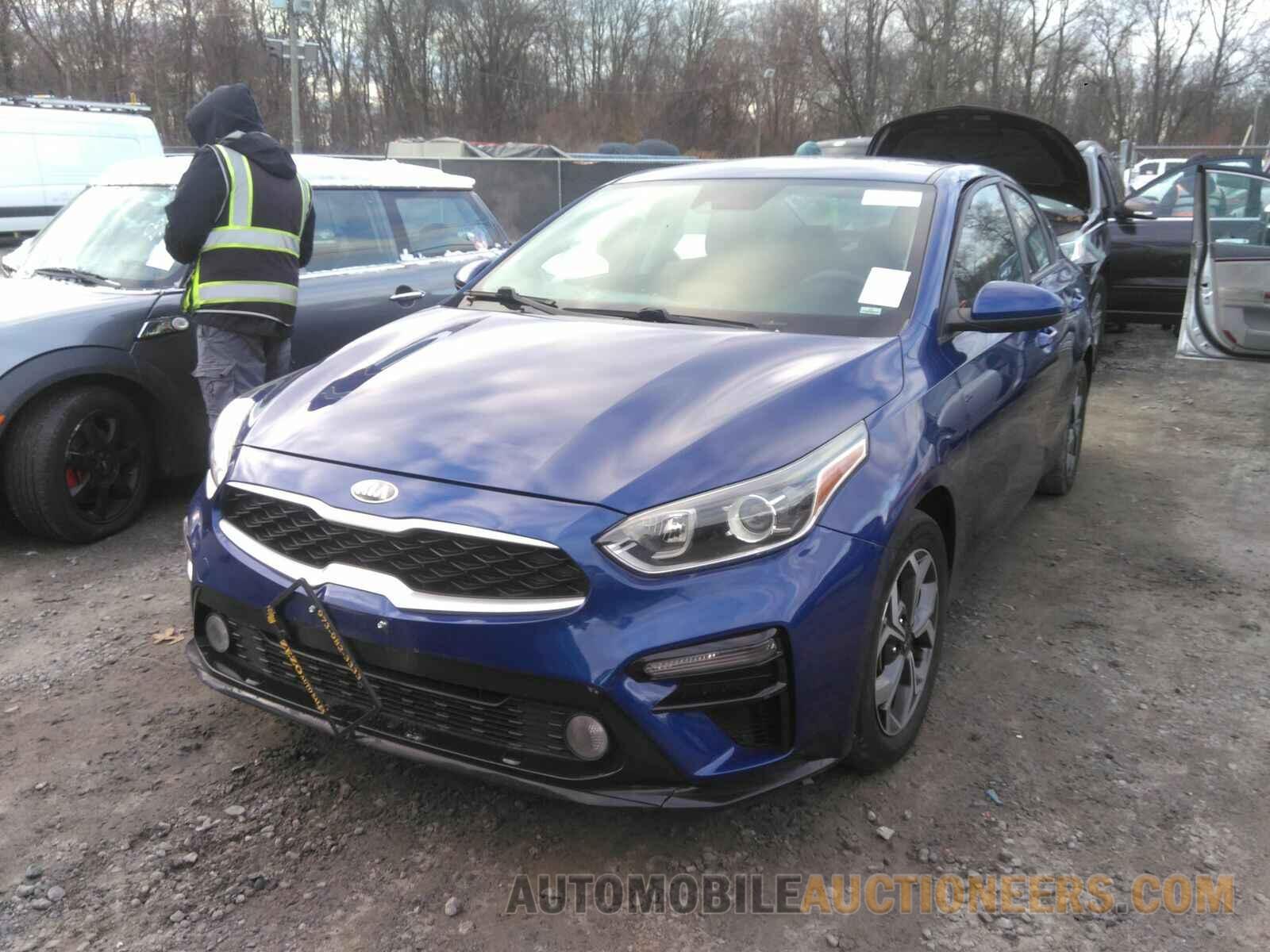 3KPF24ADXKE048421 Kia Forte 2019