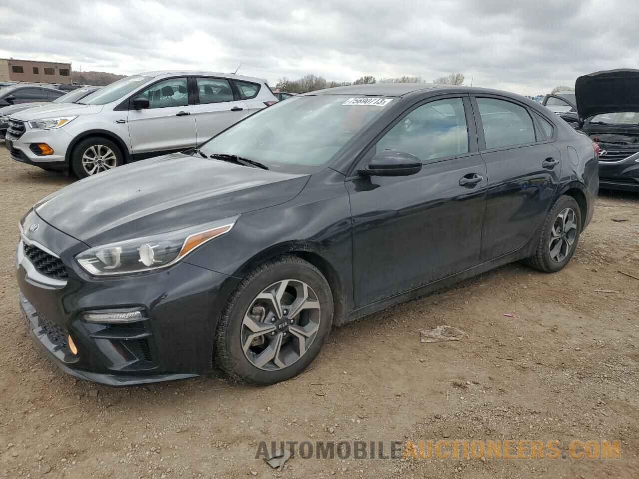 3KPF24ADXKE058768 KIA FORTE 2019