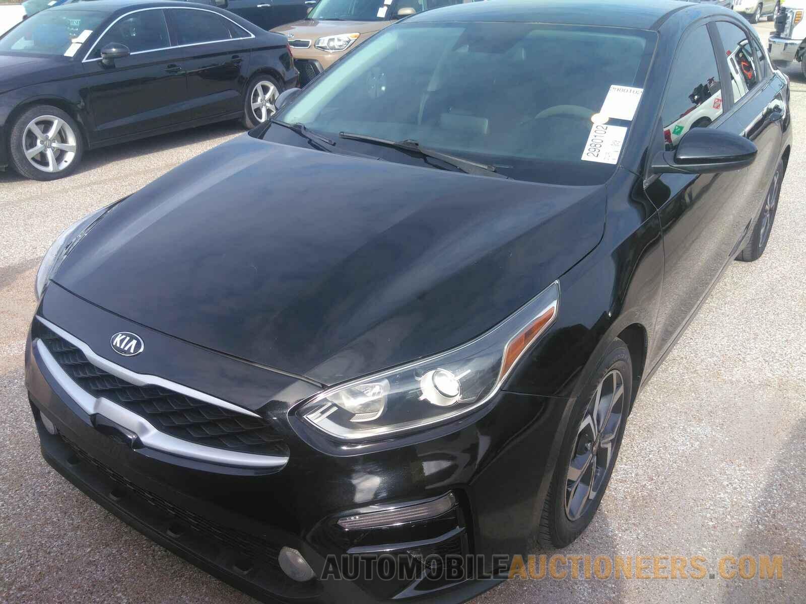 3KPF24ADXKE064795 Kia Forte 2019