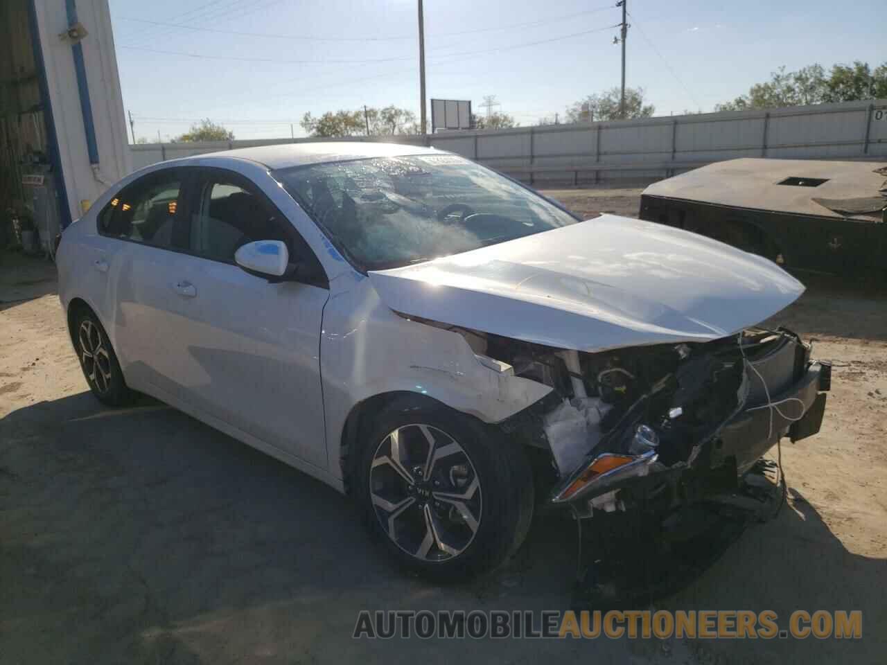 3KPF24ADXKE068152 KIA FORTE 2019