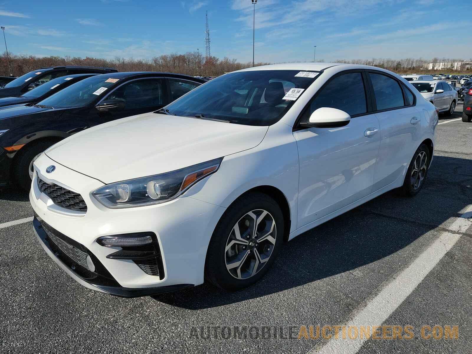 3KPF24ADXKE083945 Kia Forte 2019