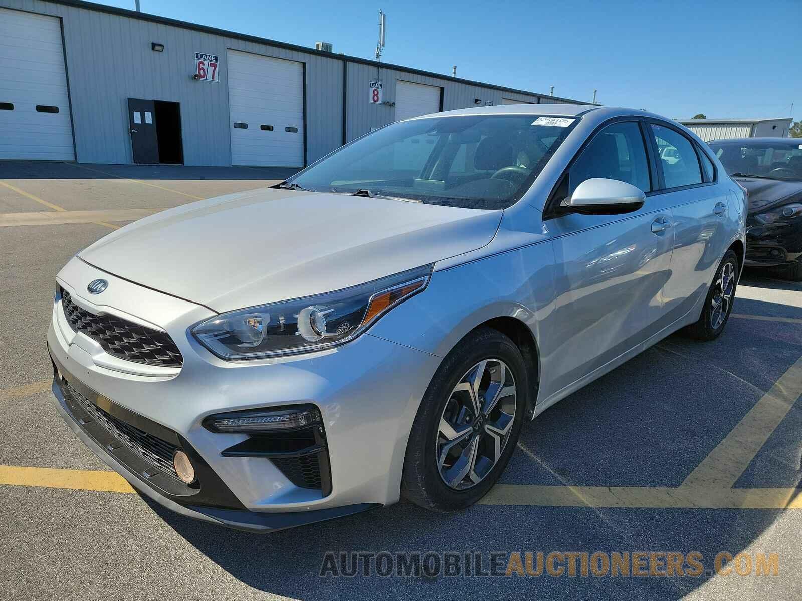 3KPF24ADXKE105703 Kia Forte 2019