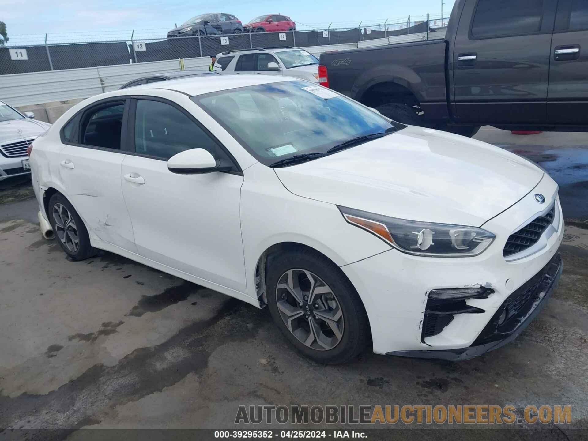 3KPF24ADXLE175526 KIA FORTE 2020