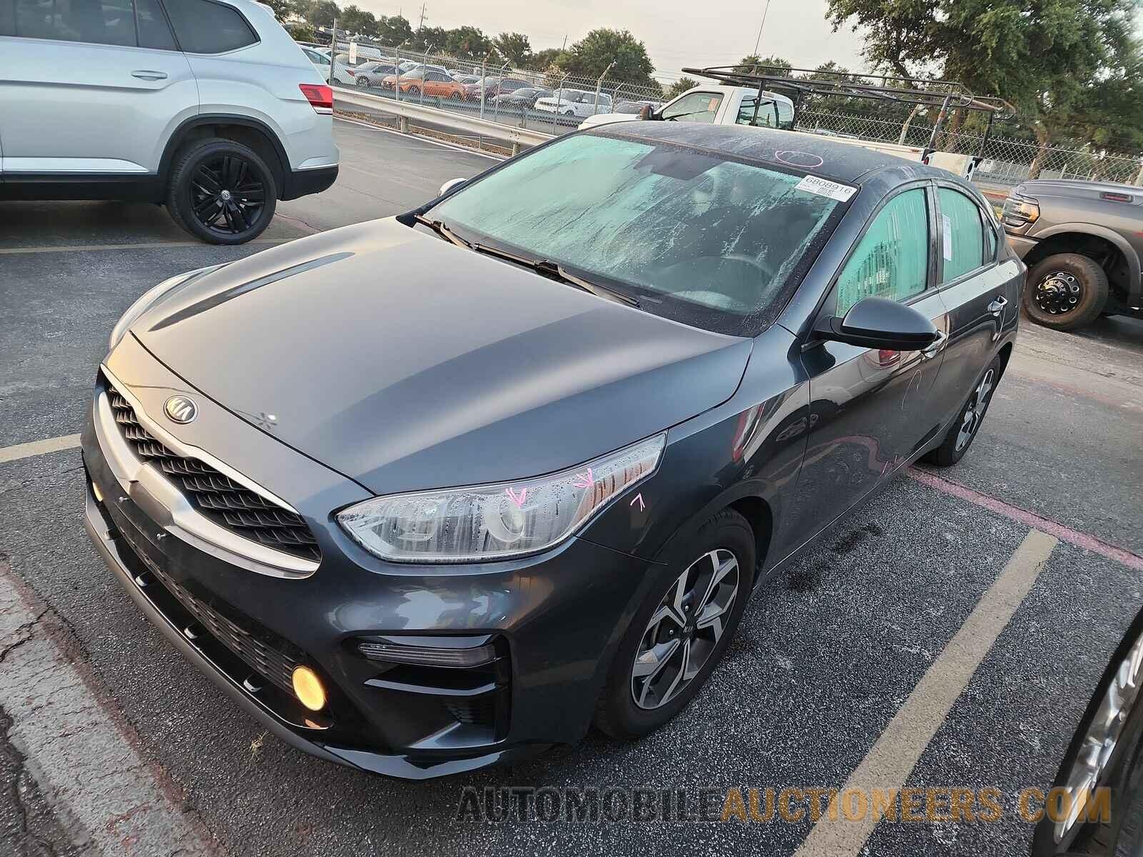 3KPF24ADXME269665 Kia Forte 2021