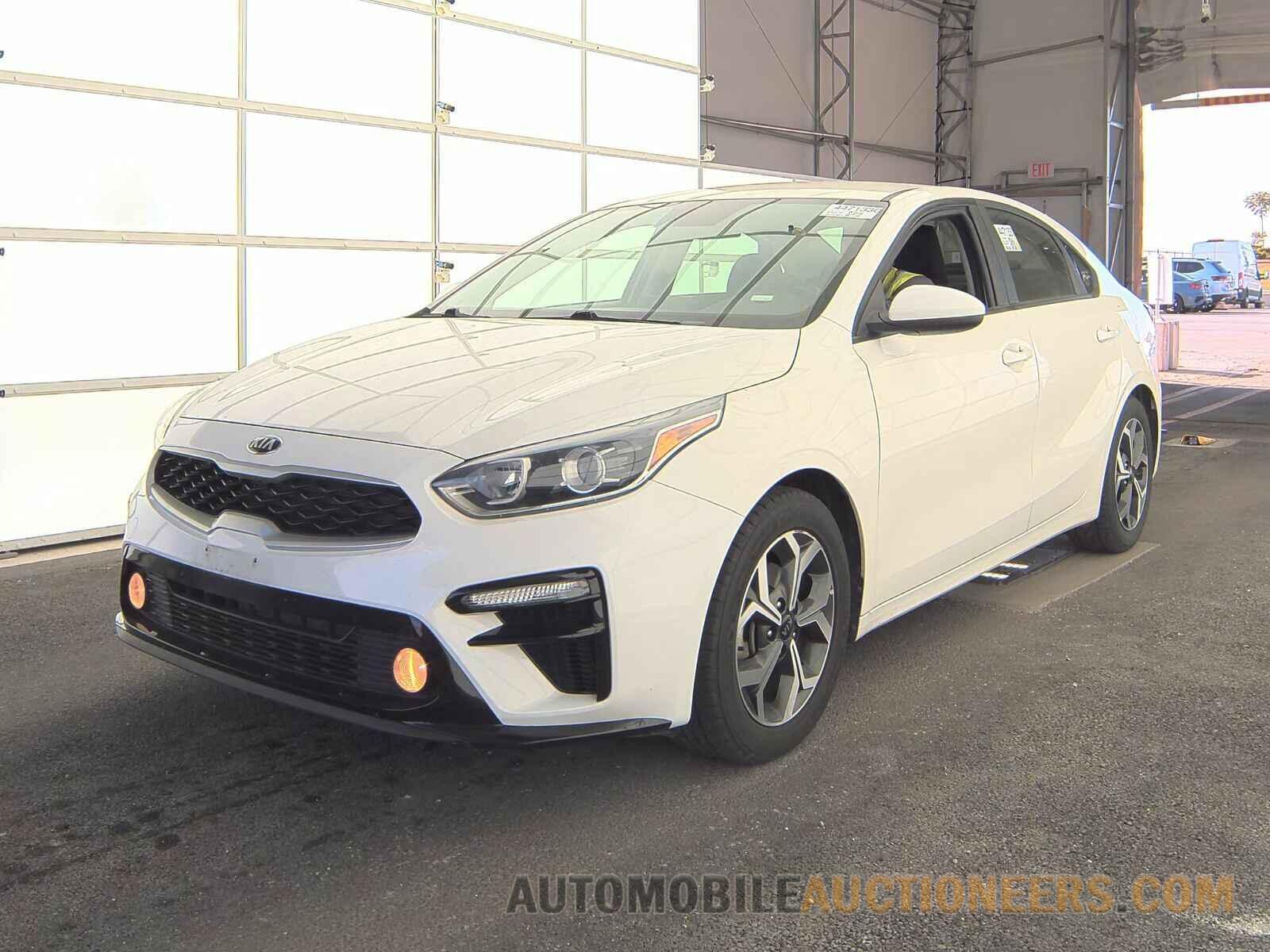 3KPF24ADXME269925 Kia Forte 2021