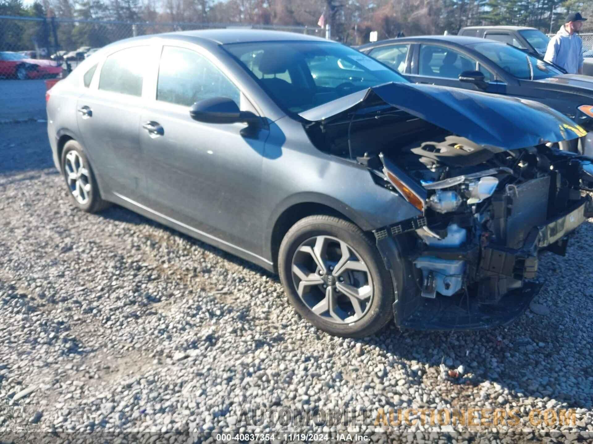 3KPF24ADXME273621 KIA FORTE 2021