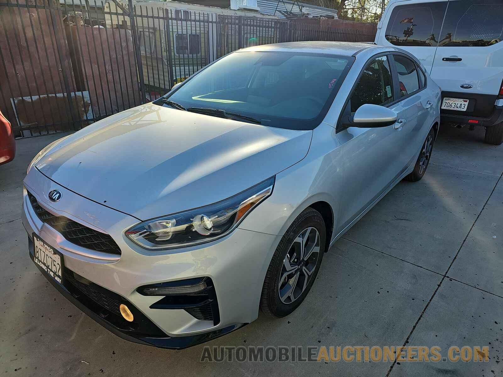 3KPF24ADXME303149 Kia Forte 2021