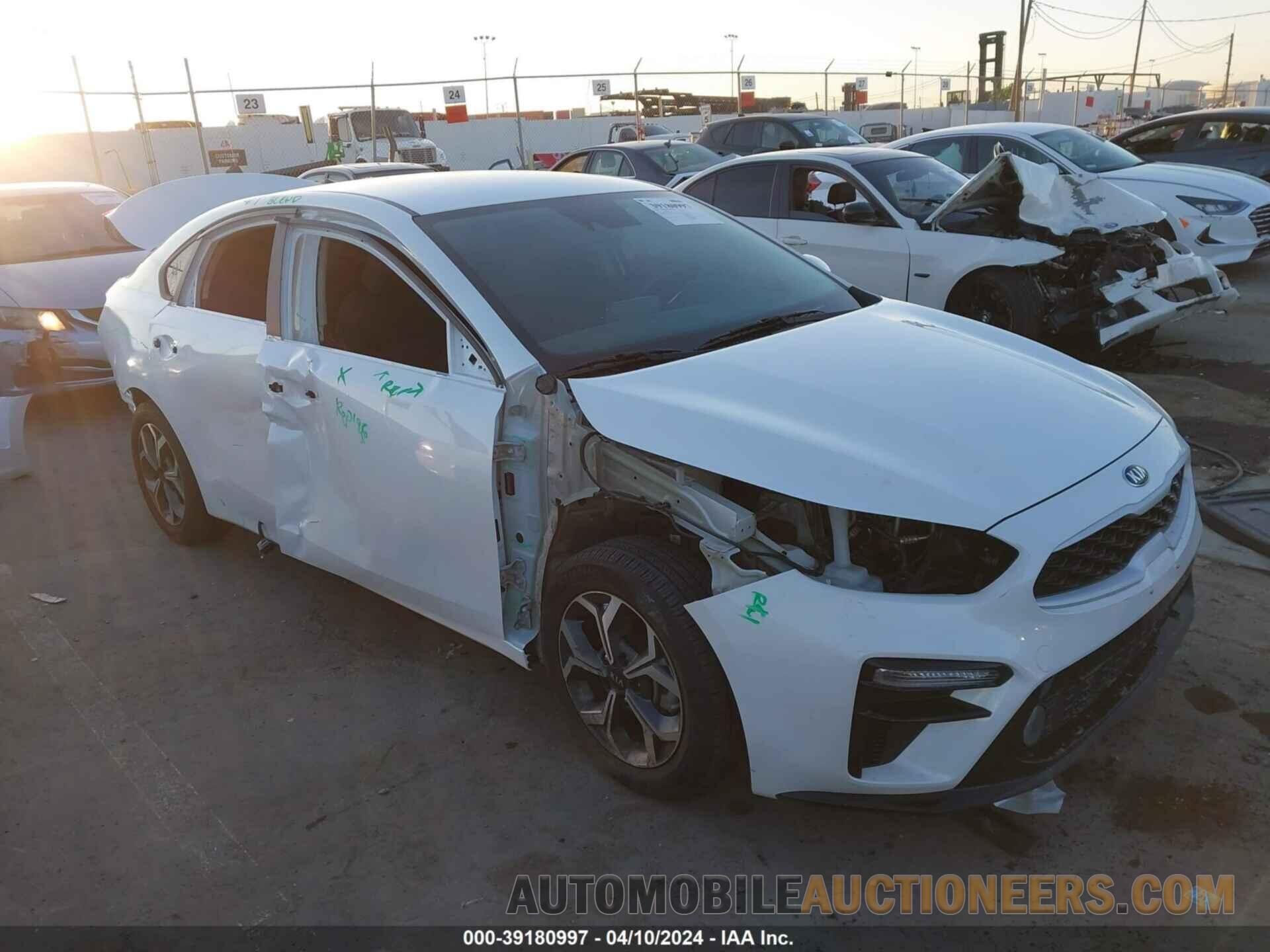 3KPF24ADXME348110 KIA FORTE 2021