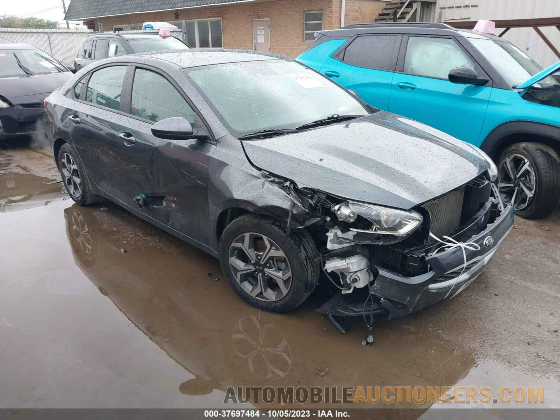 3KPF24ADXME357325 KIA FORTE 2021