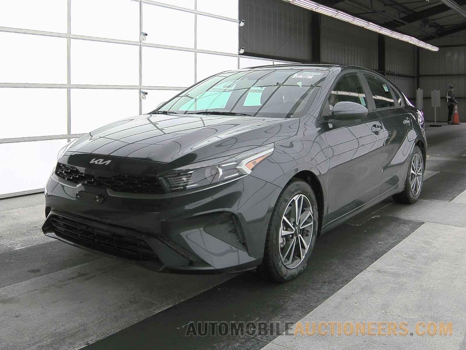 3KPF24ADXPE590352 Kia Forte 2023