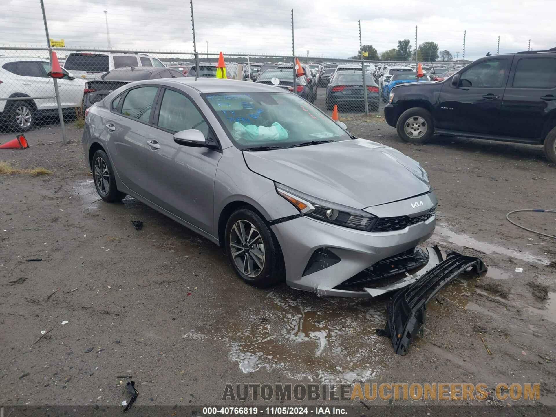 3KPF24ADXRE775133 KIA FORTE 2024