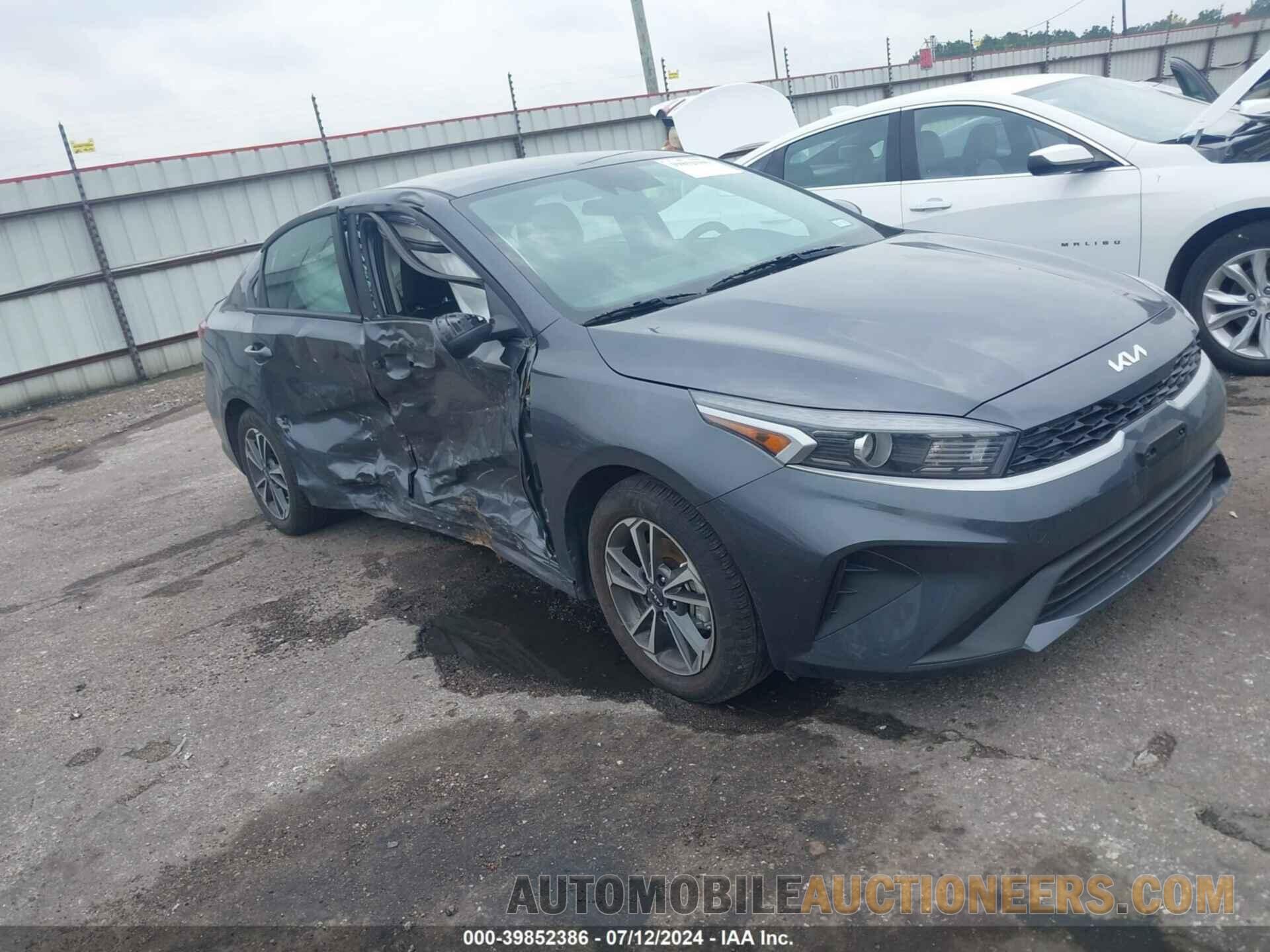 3KPF24ADXRE796337 KIA FORTE 2024