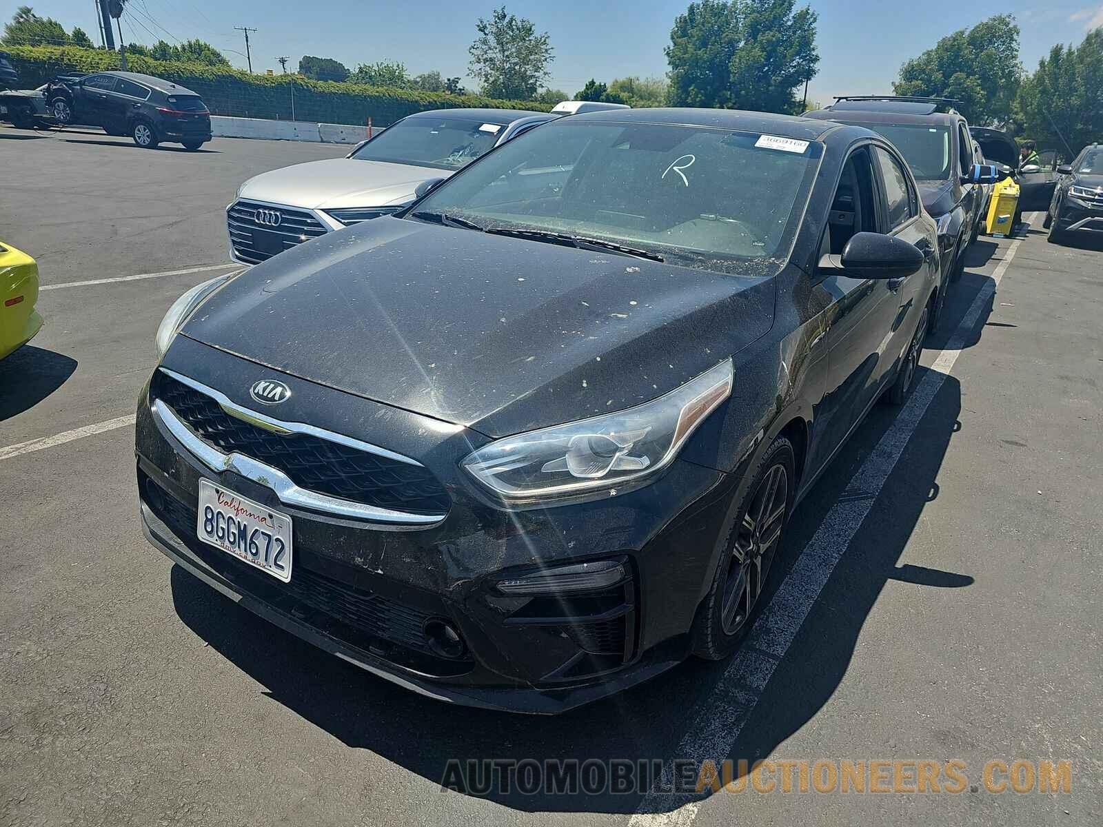 3KPF34AD0KE018082 Kia Forte 2019