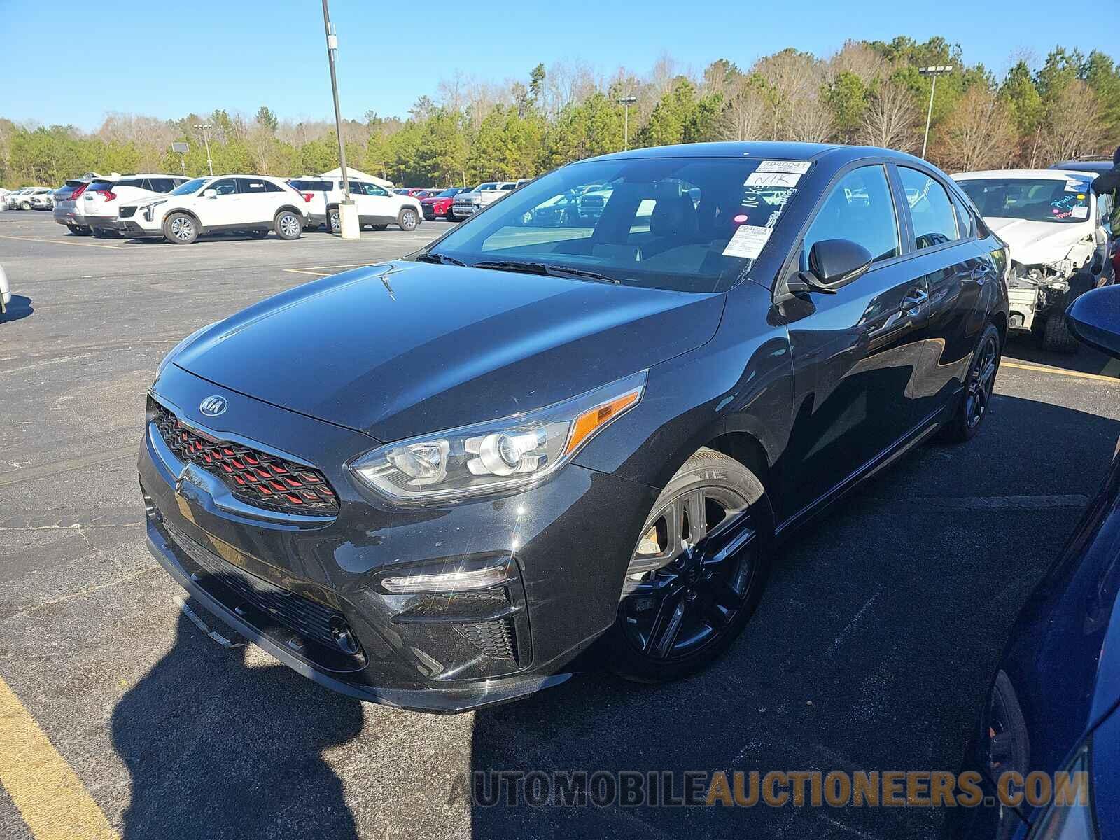 3KPF34AD5ME357634 Kia Forte 2021