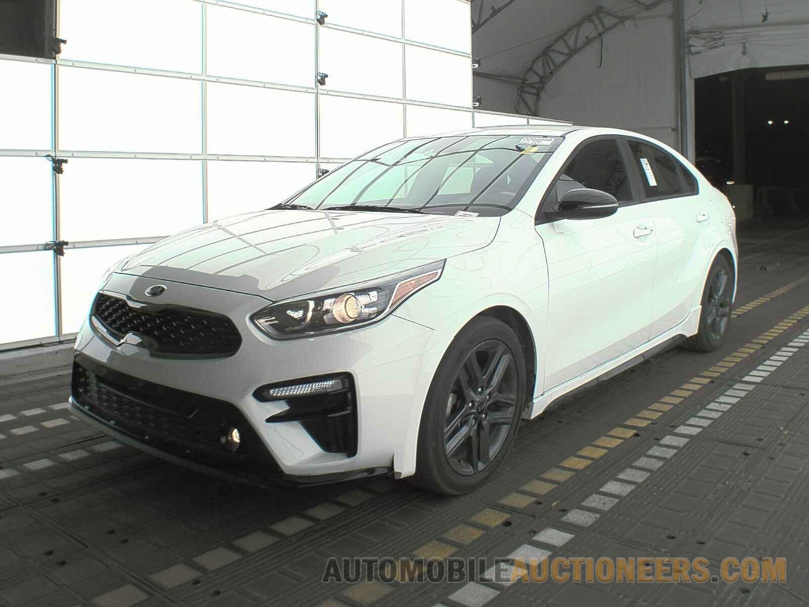 3KPF34AD5ME358220 Kia Forte 2021