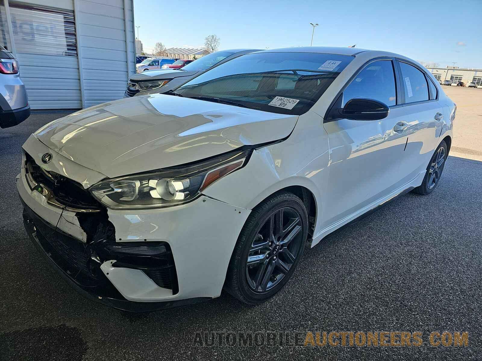 3KPF34AD6ME392912 Kia Forte 2021