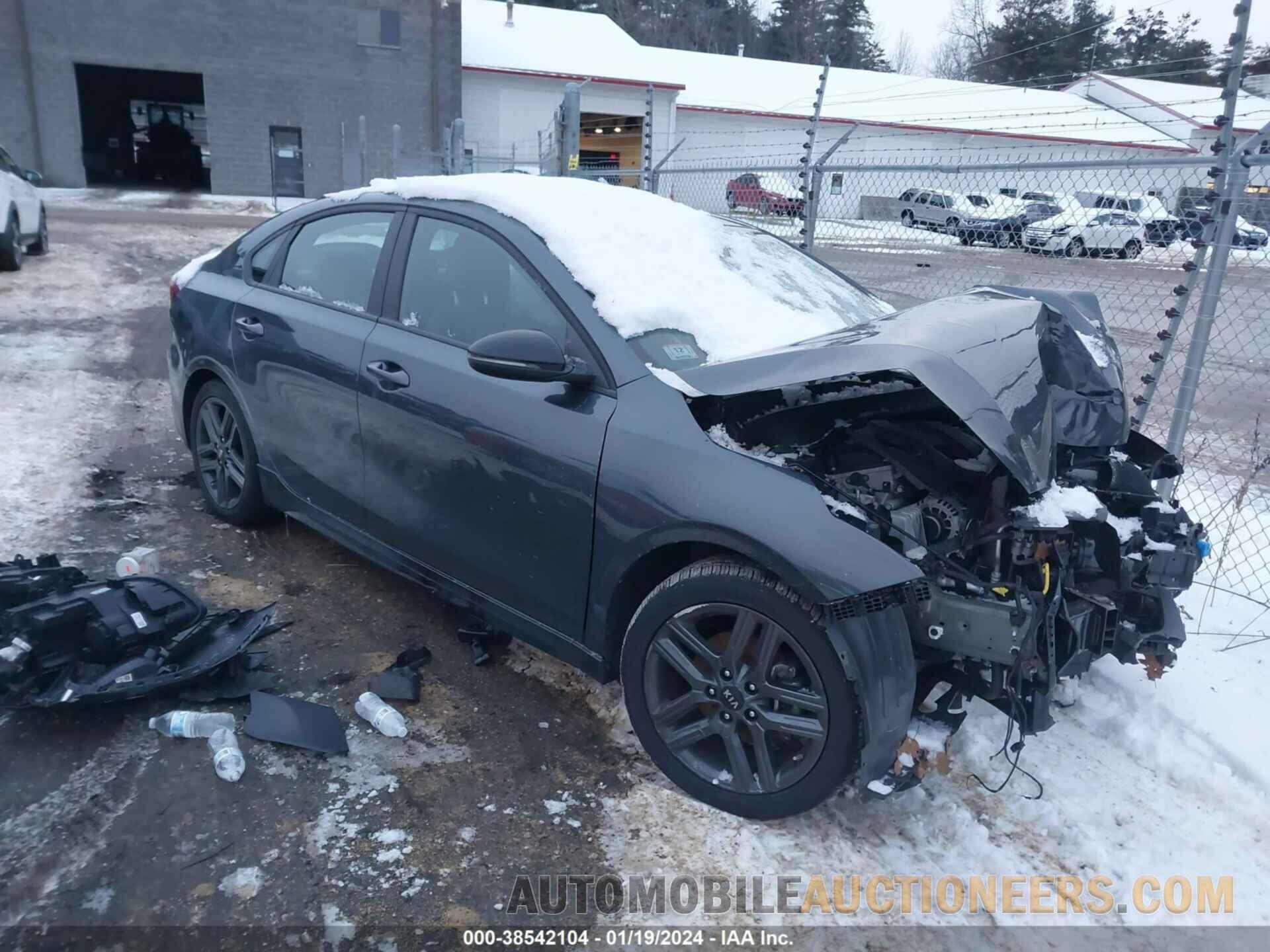 3KPF34AD8ME281763 KIA FORTE 2021