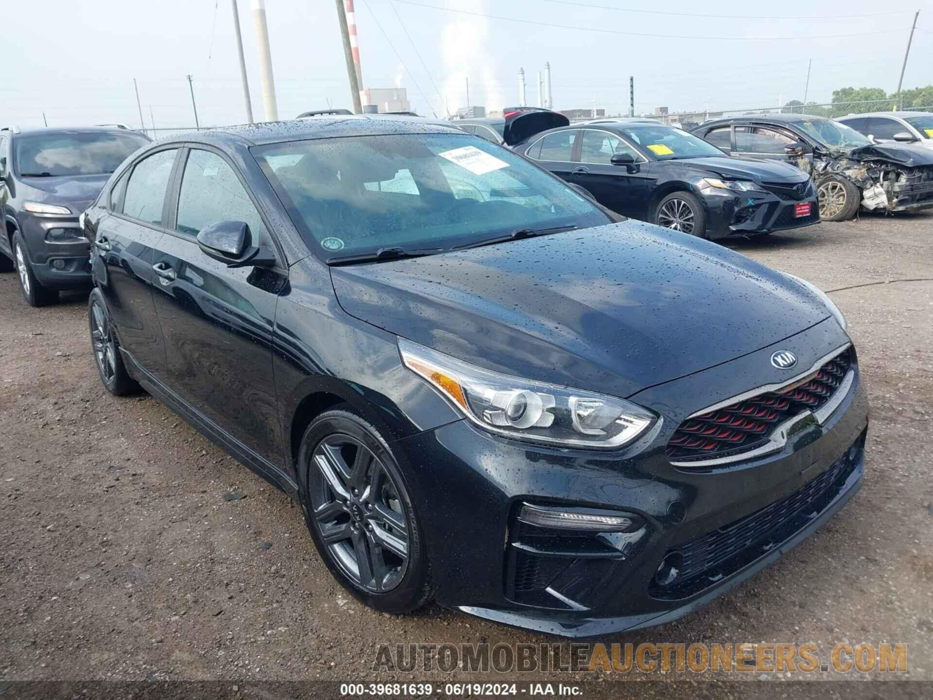 3KPF34AD8ME305642 KIA FORTE 2021