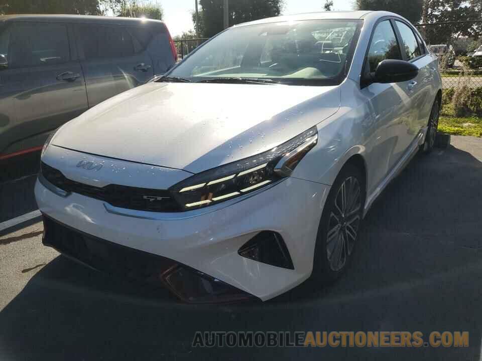 3KPF44AC2NE437608 Kia Forte 2022