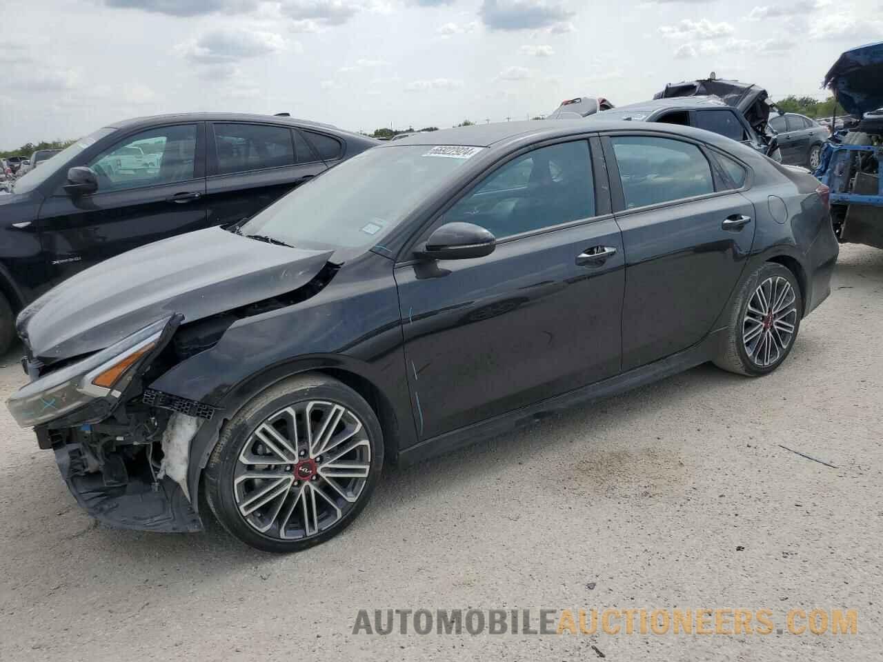 3KPF44ACXNE501944 KIA FORTE 2022