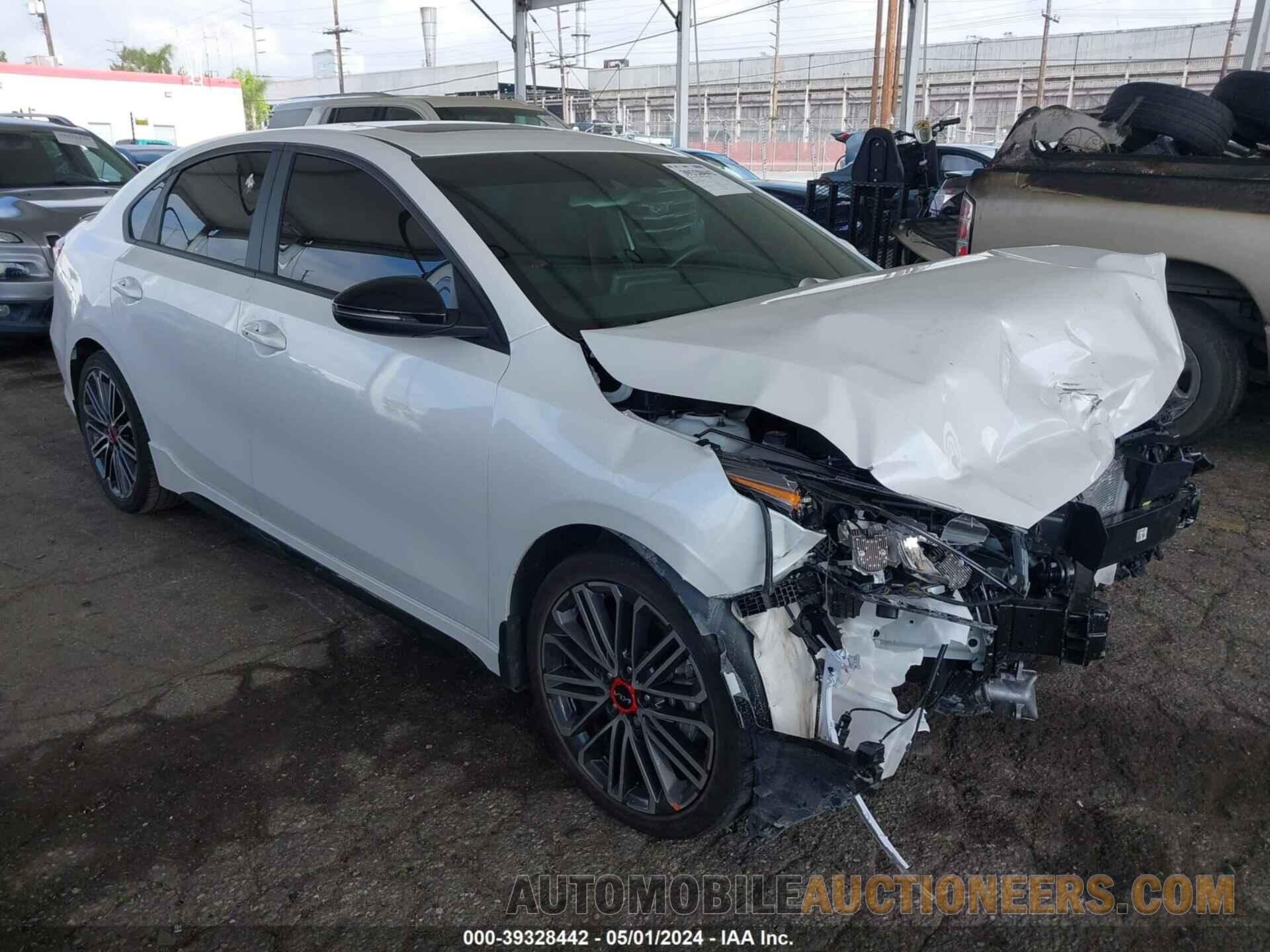 3KPF44ACXRE717900 KIA FORTE 2024