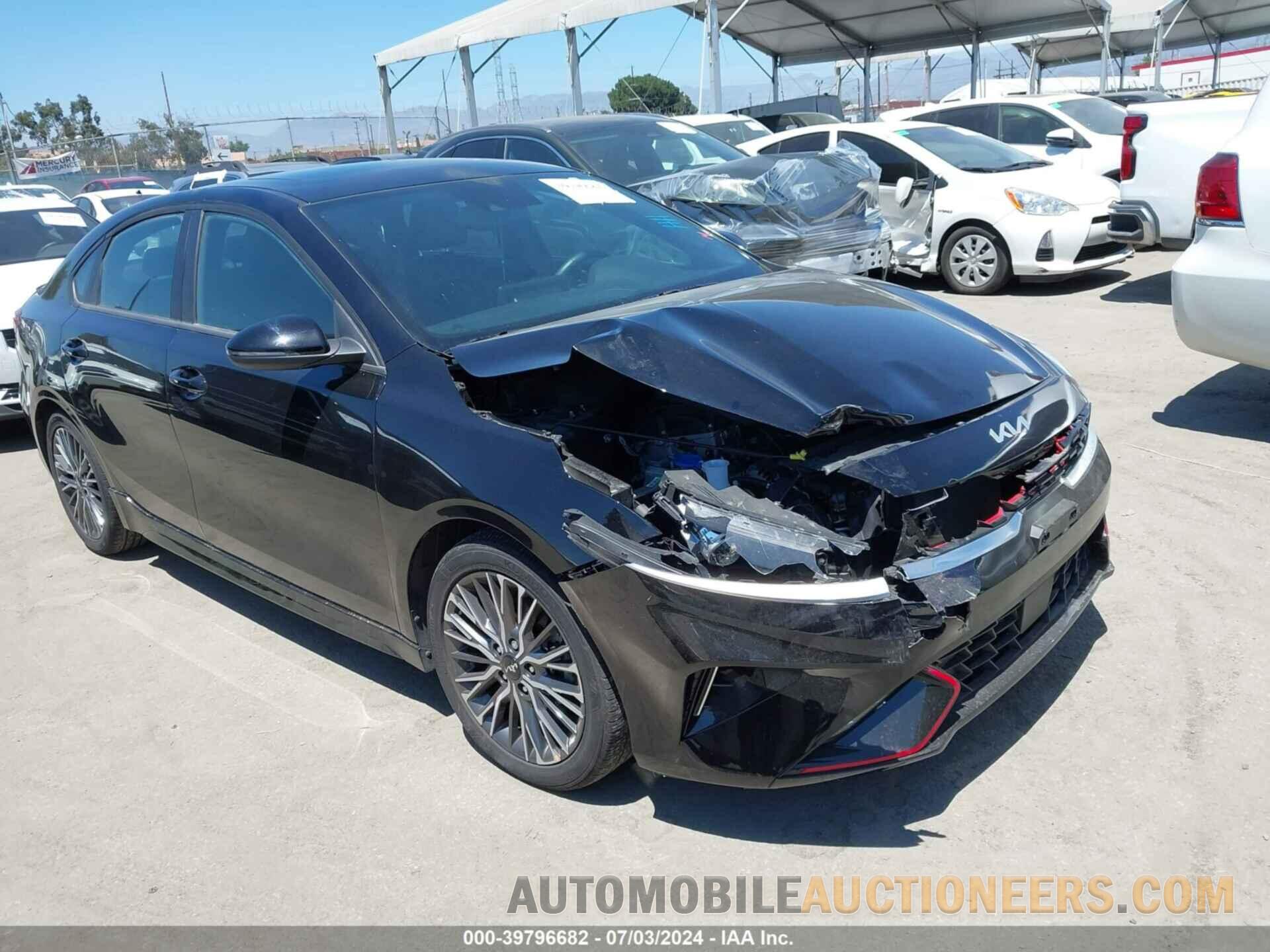 3KPF54AD0NE426824 KIA FORTE 2022