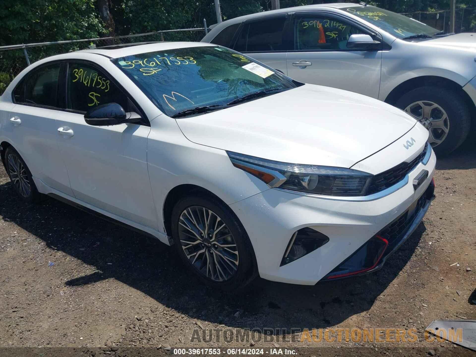 3KPF54AD0NE457734 KIA FORTE 2022