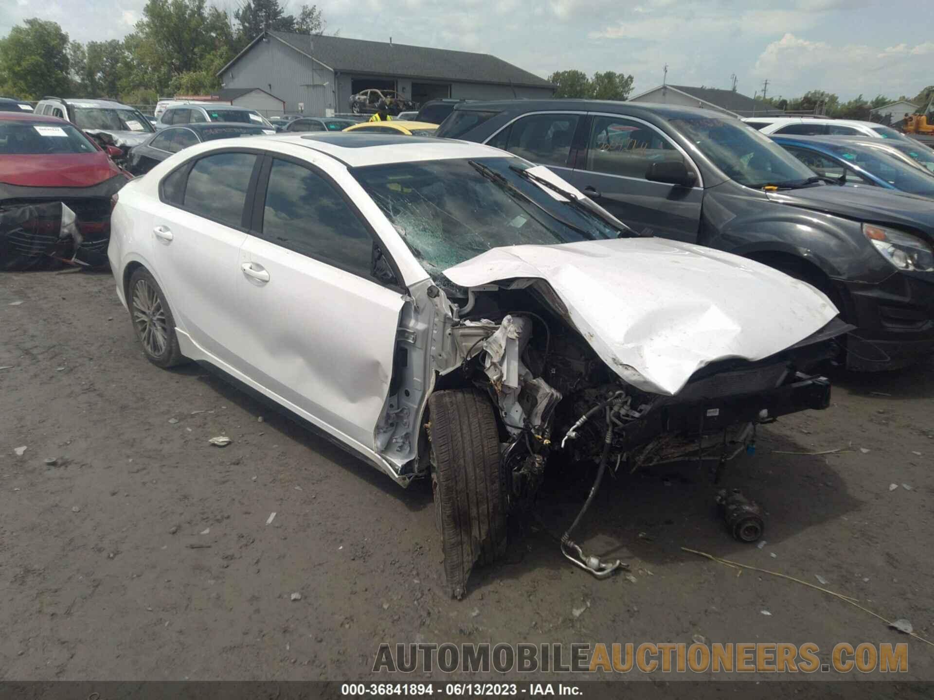 3KPF54AD0NE511713 KIA FORTE 2022