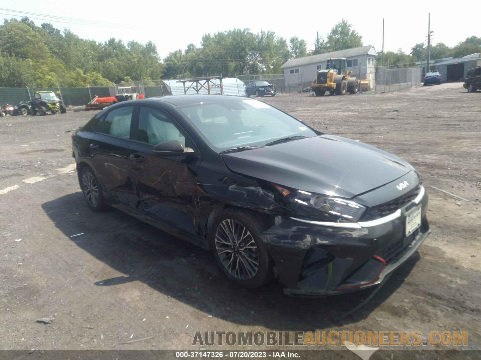 3KPF54AD1NE495702 KIA FORTE 2022