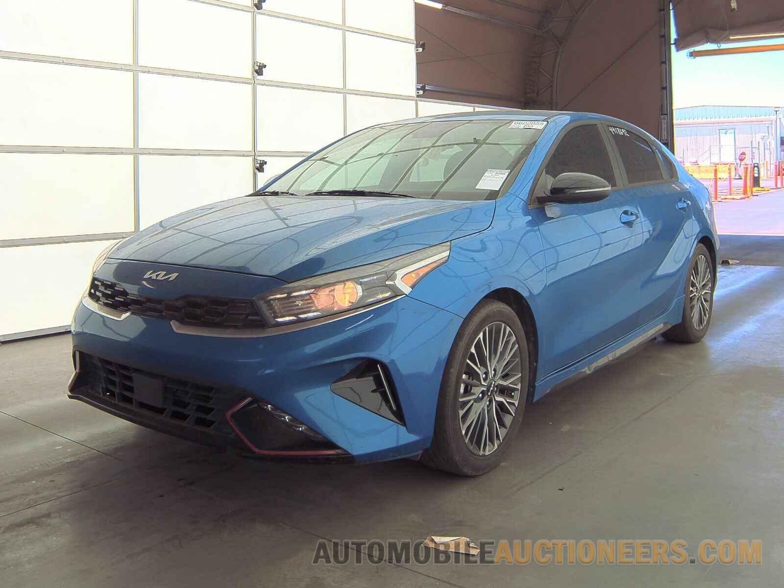 3KPF54AD1NE501756 Kia Forte 2022