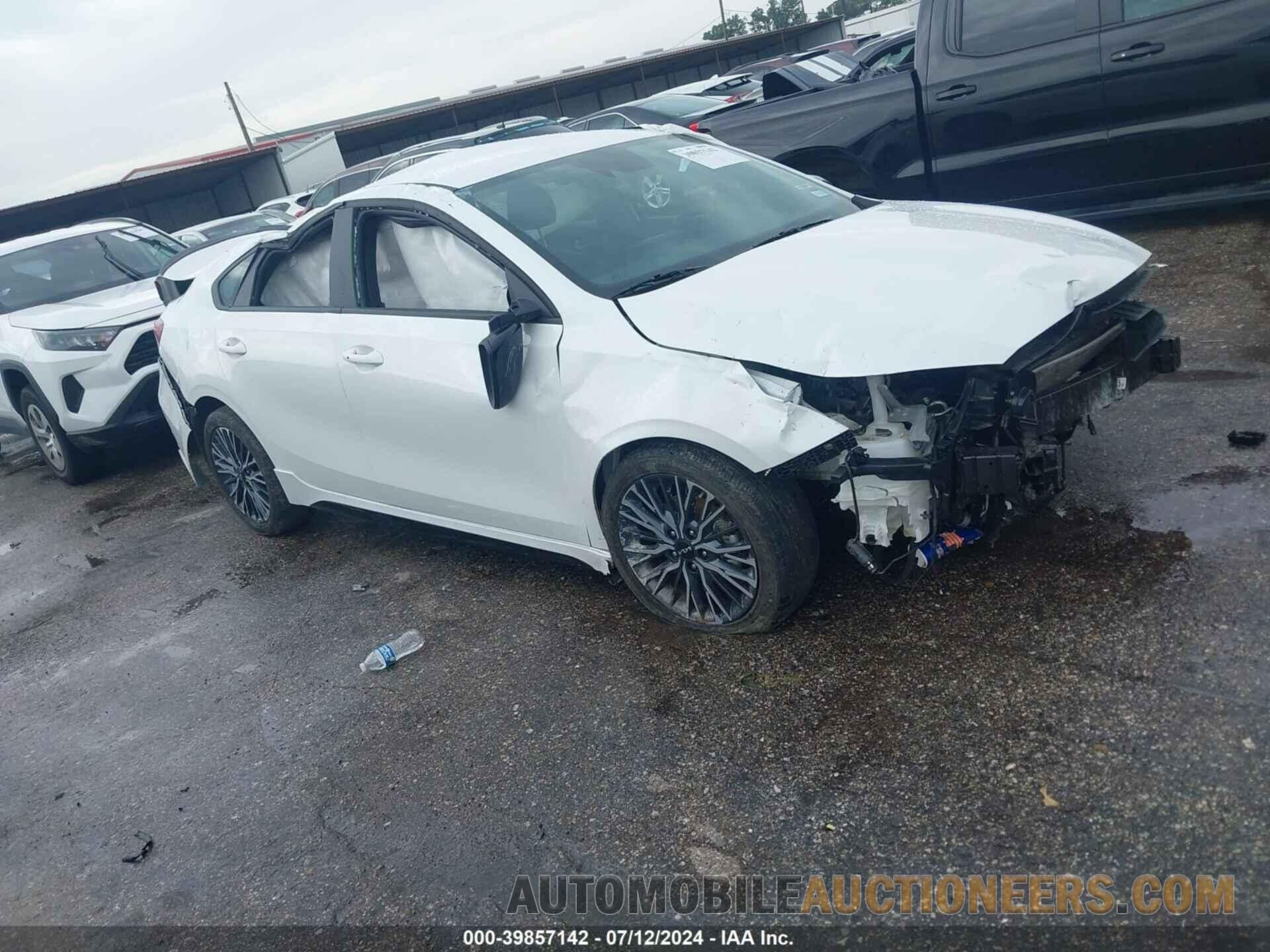 3KPF54AD1RE716169 KIA FORTE 2024